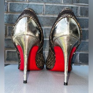 Christian Louboutin
Eklectica Metallic Mixed-Media Pump